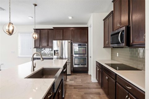 Villa ou maison à louer à Tampa, Floride: 4 chambres, 295.34 m2 № 2399166 - photo 15