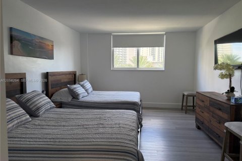 Copropriété à louer à Sunny Isles Beach, Floride: 1 chambre, 93.37 m2 № 2169121 - photo 10