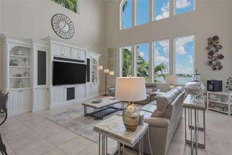 Villa ou maison à vendre à Saint Petersburg, Floride: 5 chambres, 464.51 m2 № 2422669 - photo 16