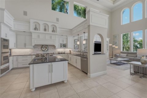 Villa ou maison à vendre à Saint Petersburg, Floride: 5 chambres, 464.51 m2 № 2422669 - photo 5