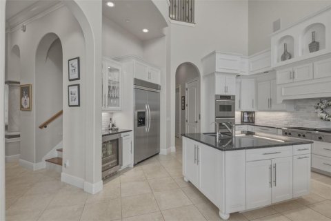 Villa ou maison à vendre à Saint Petersburg, Floride: 5 chambres, 464.51 m2 № 2422669 - photo 10