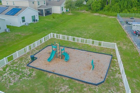 Villa ou maison à vendre à Fruitland Park, Floride: 3 chambres, 157.93 m2 № 1250964 - photo 6