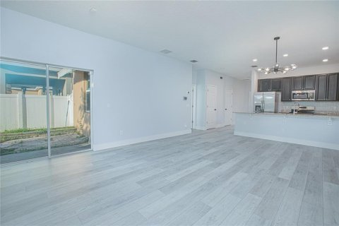Villa ou maison à vendre à Fruitland Park, Floride: 3 chambres, 157.93 m2 № 1250964 - photo 10