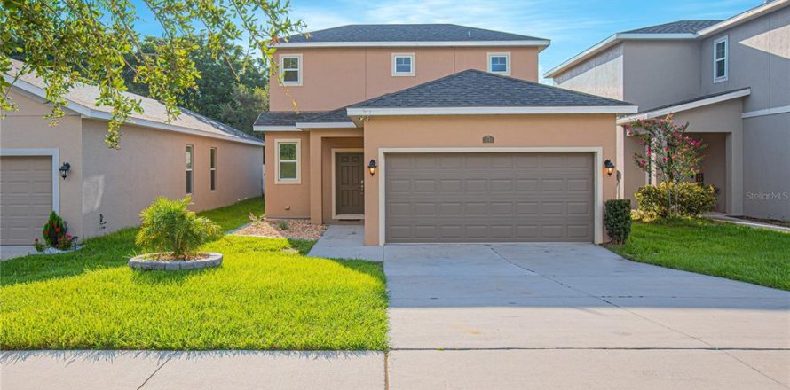 Villa ou maison à Fruitland Park, Floride 3 chambres, 157.93 m2 № 1250964