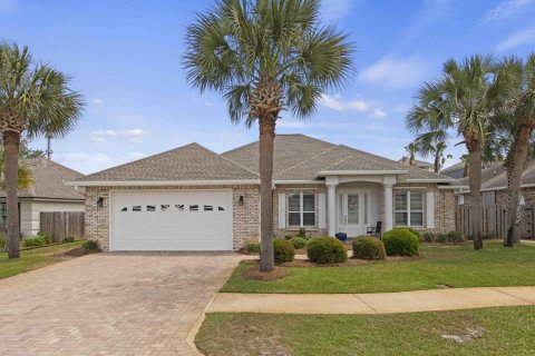 House in Miramar Beach, Florida 3 bedrooms, 211.82 sq.m. № 560875 - photo 1