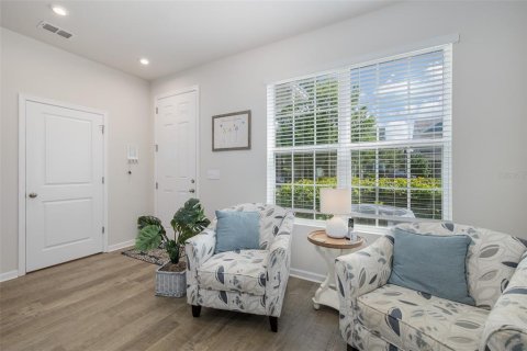 Touwnhouse à vendre à Odessa, Floride: 3 chambres, 146.97 m2 № 2117935 - photo 5