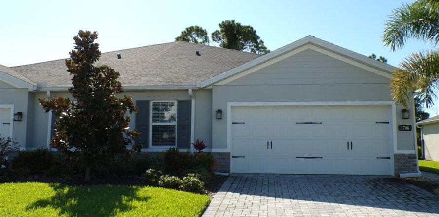 Villa ou maison à Port Charlotte, Floride 2 chambres, 136.57 m2 № 2329946