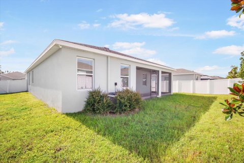Casa en venta en Zephyrhills, Florida, 4 dormitorios, 190.08 m2 № 1831711 - foto 26