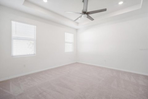 Casa en venta en Zephyrhills, Florida, 4 dormitorios, 190.08 m2 № 1831711 - foto 14
