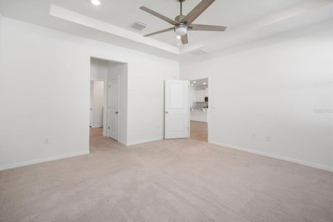 Casa en venta en Zephyrhills, Florida, 4 dormitorios, 190.08 m2 № 1831711 - foto 13