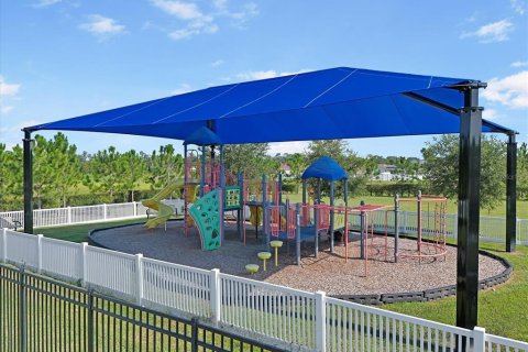 Casa en venta en Zephyrhills, Florida, 4 dormitorios, 190.08 m2 № 1831711 - foto 30