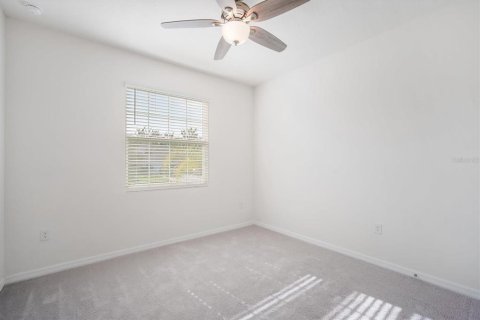 Casa en venta en Zephyrhills, Florida, 4 dormitorios, 190.08 m2 № 1831711 - foto 18