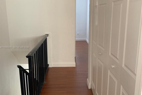 Снять в аренду таунхаус в Дейви, Флорида 3 спальни, 130.06м2, № 2029025 - фото 12