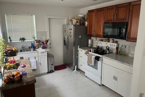 Commercial property in Dania Beach, Florida 179.77 sq.m. № 2179587 - photo 8