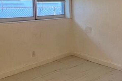 Commercial property in Dania Beach, Florida 179.77 sq.m. № 2179587 - photo 15