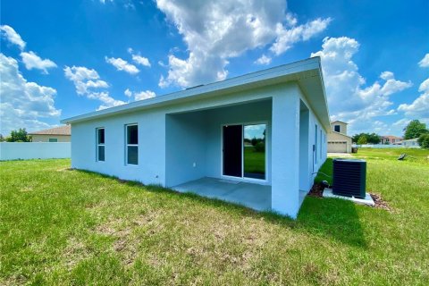 Villa ou maison à louer à Kissimmee, Floride: 4 chambres, 163.6 m2 № 1831729 - photo 11