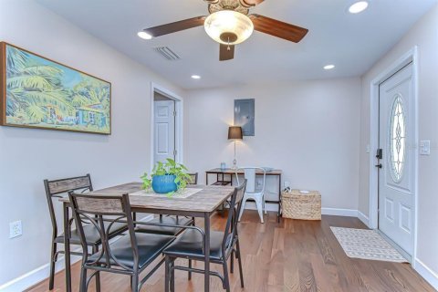 Appartement à louer à Bradenton, Floride: 2 chambres, 78.97 m2 № 2136066 - photo 9