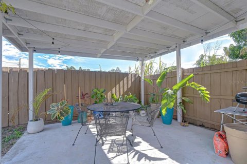Appartement à louer à Bradenton, Floride: 2 chambres, 78.97 m2 № 2136066 - photo 6