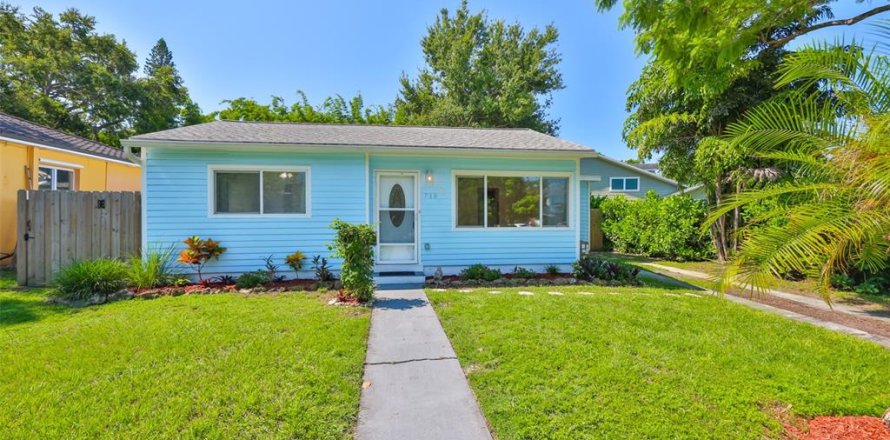 Casa en Saint Petersburg, Florida 2 dormitorios, 65.4 m2 № 1893759
