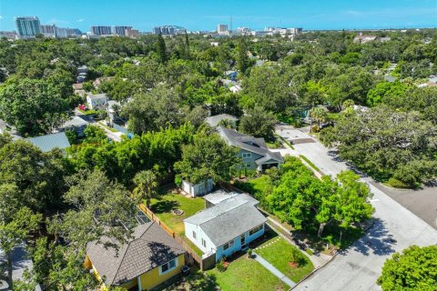 Villa ou maison à vendre à Saint Petersburg, Floride: 2 chambres, 65.4 m2 № 1893759 - photo 28