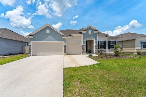 Casa en Newberry, Florida 4 dormitorios, 247.77 m2 № 2385811