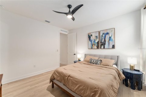 Casa en venta en Newberry, Florida, 4 dormitorios, 247.77 m2 № 2385811 - foto 30