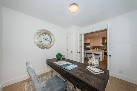 Casa en venta en Tampa, Florida, 3 dormitorios, 165.18 m2 № 1919347 - foto 29