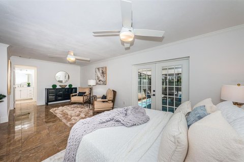 Casa en venta en Tampa, Florida, 3 dormitorios, 165.18 m2 № 1919347 - foto 20