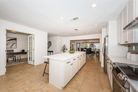 Casa en venta en Tampa, Florida, 3 dormitorios, 165.18 m2 № 1919347 - foto 9