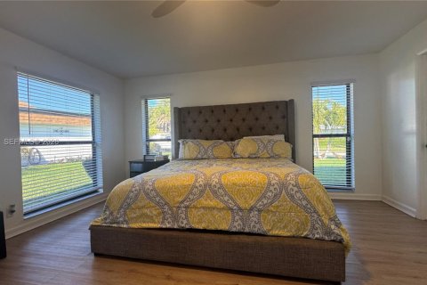 House in Tamarac, Florida 3 bedrooms, 192.59 sq.m. № 2052176 - photo 28