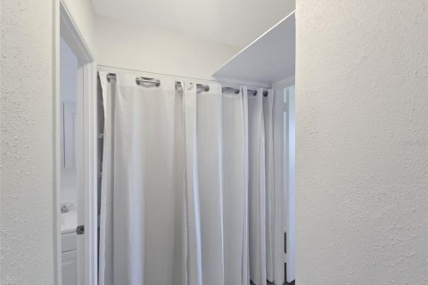 Condominio en alquiler en Bradenton, Florida, 1 dormitorio, 53.51 m2 № 1852655 - foto 9
