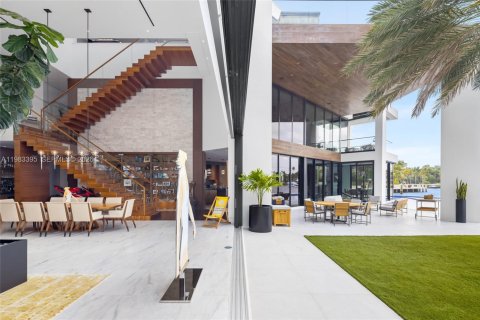 Villa ou maison à vendre à Fort Lauderdale, Floride: 6 chambres, 1088.26 m2 № 2045334 - photo 13