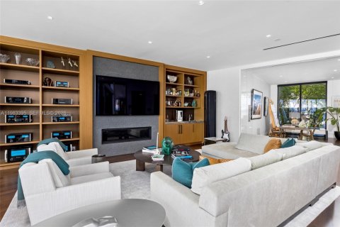 Villa ou maison à vendre à Fort Lauderdale, Floride: 6 chambres, 1088.26 m2 № 2045334 - photo 24