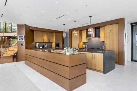 Villa ou maison à vendre à Fort Lauderdale, Floride: 6 chambres, 1088.26 m2 № 2045334 - photo 28