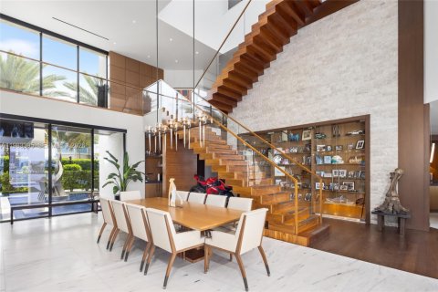 Villa ou maison à vendre à Fort Lauderdale, Floride: 6 chambres, 1088.26 m2 № 2045334 - photo 12