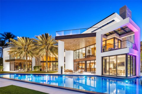 Villa ou maison à vendre à Fort Lauderdale, Floride: 6 chambres, 1088.26 m2 № 2045334 - photo 4