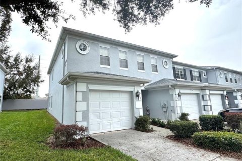 Townhouse in Orlando, Florida 3 bedrooms, 126.9 sq.m. № 1559512 - photo 2