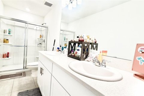 Снять в аренду таунхаус в Киссимми, Флорида 1 комната, 118.45м2, № 2097930 - фото 6