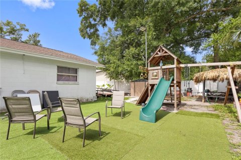 Casa en venta en Tampa, Florida, 3 dormitorios, 142.7 m2 № 2299667 - foto 10
