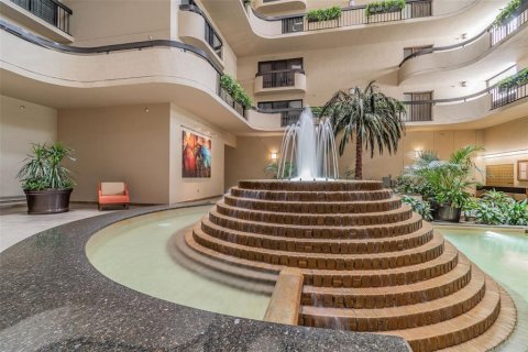 Condominio en venta en Tampa, Florida, 2 dormitorios, 141.21 m2 № 1851818 - foto 5