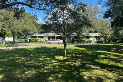 Купить виллу или дом в Майами, Флорида 5 спален, 344.48м2, № 1953084 - фото 11