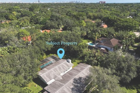 Купить виллу или дом в Майами, Флорида 5 спален, 344.48м2, № 1953084 - фото 3
