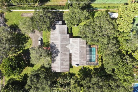 Купить виллу или дом в Майами, Флорида 5 спален, 344.48м2, № 1953084 - фото 2