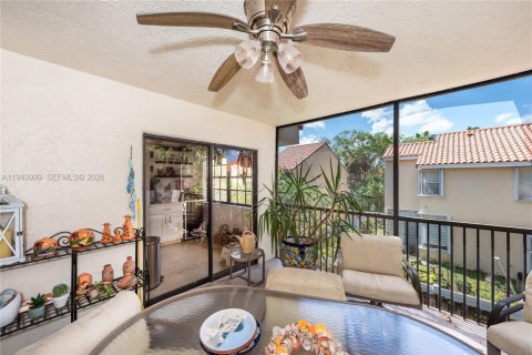 Copropriété à vendre à Hollywood, Floride: 3 chambres, 115.01 m2 № 2049635 - photo 4