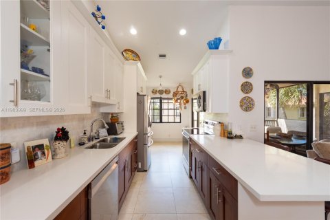 Copropriété à vendre à Hollywood, Floride: 3 chambres, 115.01 m2 № 2049635 - photo 11