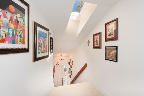 Copropriété à vendre à Hollywood, Floride: 3 chambres, 115.01 m2 № 2049635 - photo 3