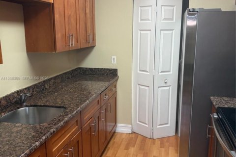 Condominio en alquiler en Dania Beach, Florida, 2 dormitorios, 86.68 m2 № 2051048 - foto 8