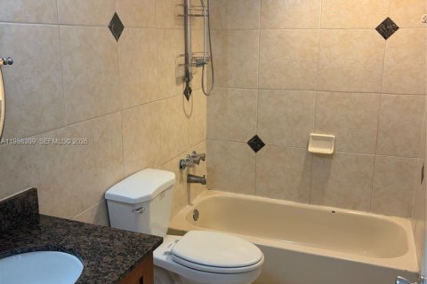 Condominio en alquiler en Dania Beach, Florida, 2 dormitorios, 86.68 m2 № 2051048 - foto 7