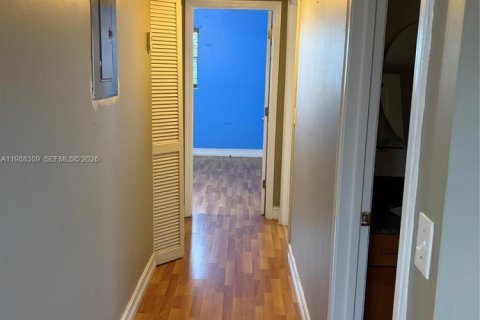 Condominio en alquiler en Dania Beach, Florida, 2 dormitorios, 86.68 m2 № 2051048 - foto 6