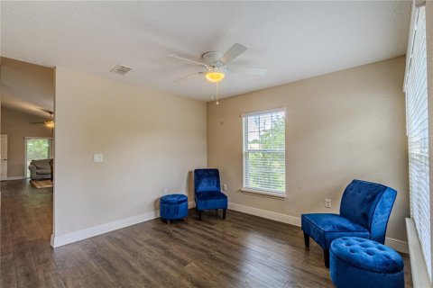 Casa en venta en Orlando, Florida, 3 dormitorios, 127.09 m2 № 2097617 - foto 2